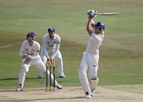 Cricket - County Championship Division Two - Kent v Gloucestershire - Canterbury, England - Day 1