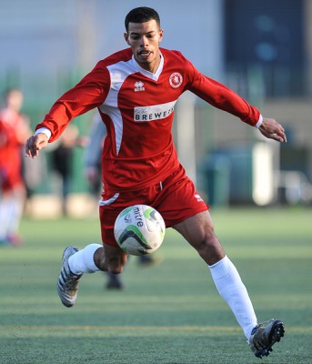 FOOTBALL (WELLING HOME)