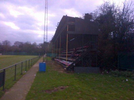 Bromley-20121201-00469