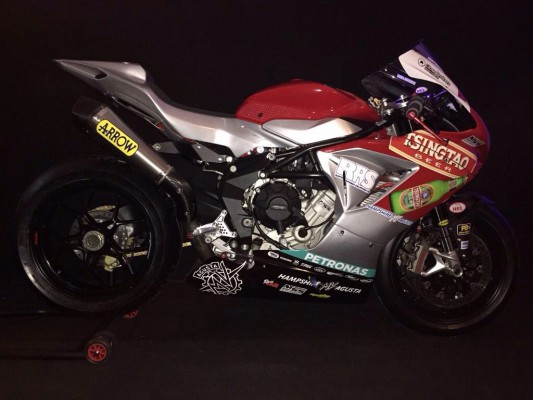 Chris Threadgill - Tsingtao 1