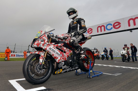 R9 MCE British Superbikes Donington Park - 2014