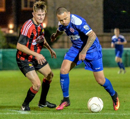 FOOTBALL (WELLING AWAY)