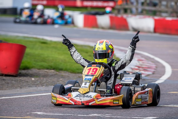 Gunning wins the Honda Cadet Clubman class.