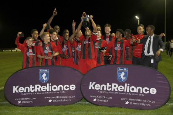 Kent Reliance Intermediate Cup Final. Faversham Town FC v Greenwich Borough FC.