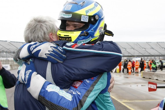 Round 8 of the 2013 British Touring Car Championship