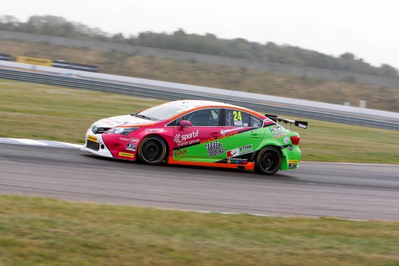 British Touring Car Championship Free Practice 1