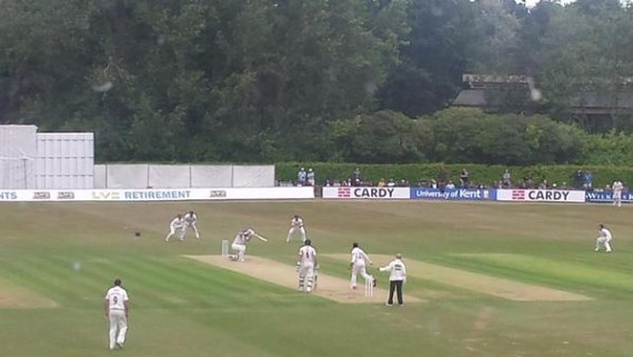 Kent v Essex day two batting