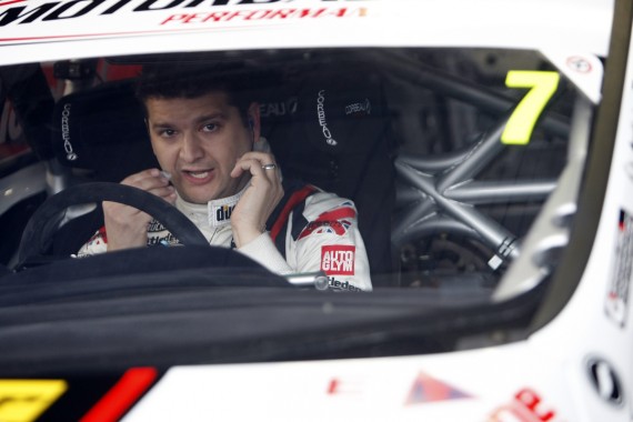 Round 1 of the 2016 British Touring Car Championship.