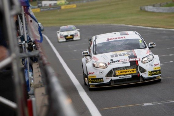 Round 6 of the 2016 British Touring Car Championship.