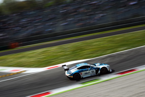 Motorbase - Blancpain - Dan Bathie