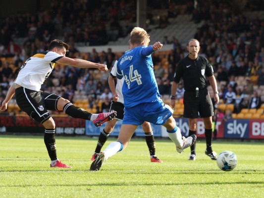 Port Vale v Gills 2