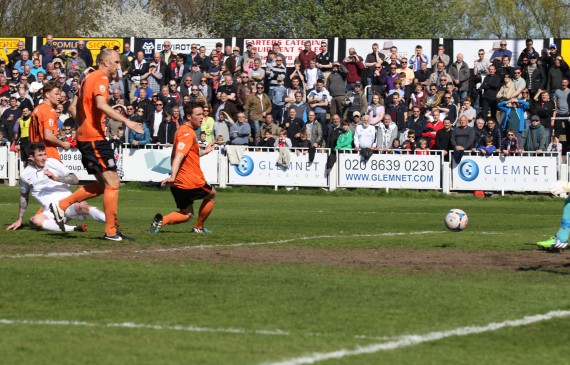 Bromley v Weston-Super-Mare Vanarama Conference South 18/04/2015.