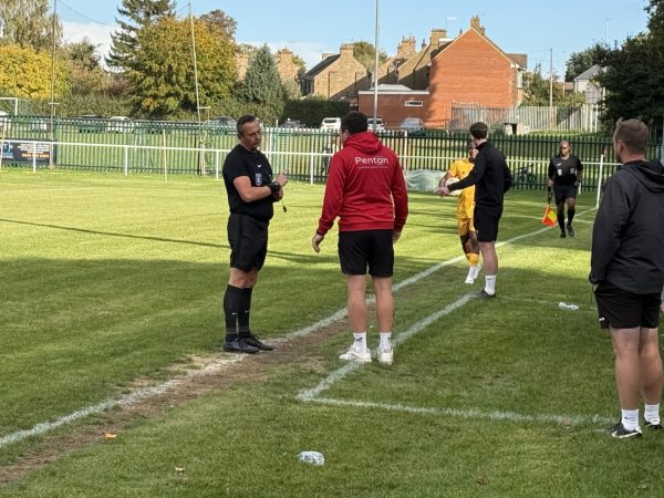 Rochester United 2-2 Petts Wood & Holmesdale (4-2 pens) | Kent Sports News
