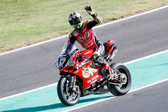 Shane Byrne - Brands Hatch 16 2 - PSP Images