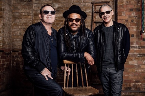 ub40retouched3
